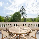 Domaine De Bassilour فندق
