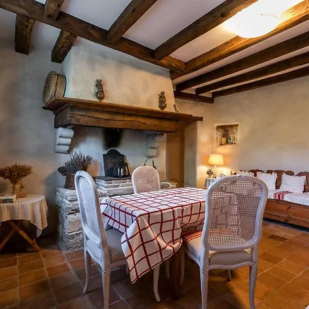 Domaine De Bassilour Hotell