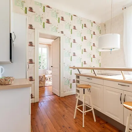 Hotell Domaine De Bassilour