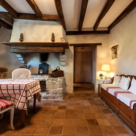 Domaine De Bassilour Отель 4*
