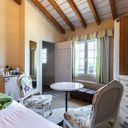 Domaine De Bassilour Hotel