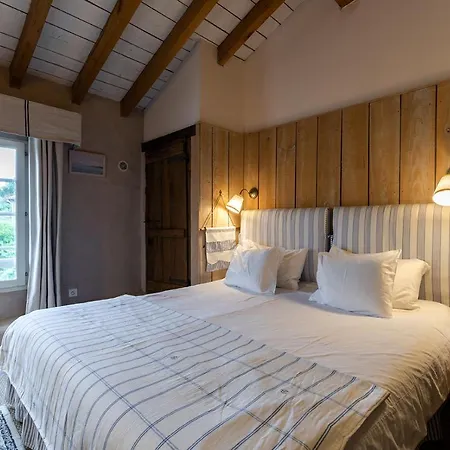 Domaine De Bassilour 4*