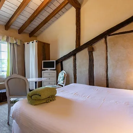 Hotel Domaine De Bassilour