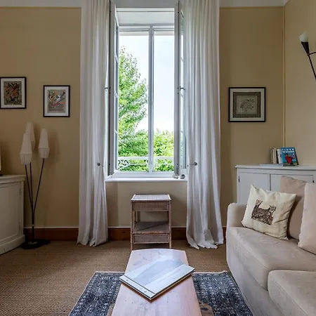 Domaine De Bassilour 4*