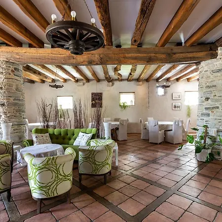 Hotel Domaine De Bassilour