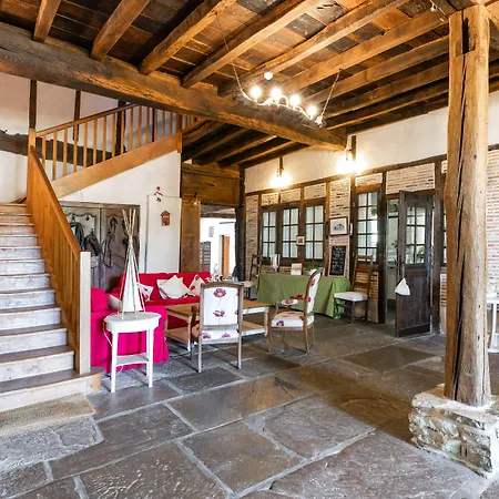 Hotel Domaine De Bassilour 4*