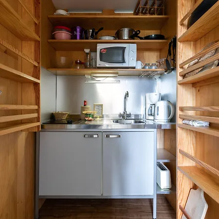 Domaine De Bassilour 4* 비다르