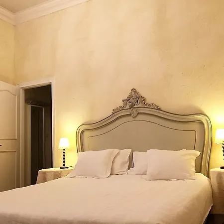 Hotel Domaine De Bassilour 4*
