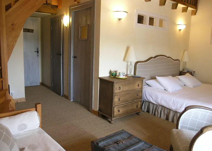 Domaine De Bassilour Hotel 4*