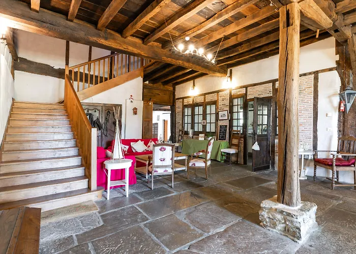 Hotel Domaine De Bassilour 4*